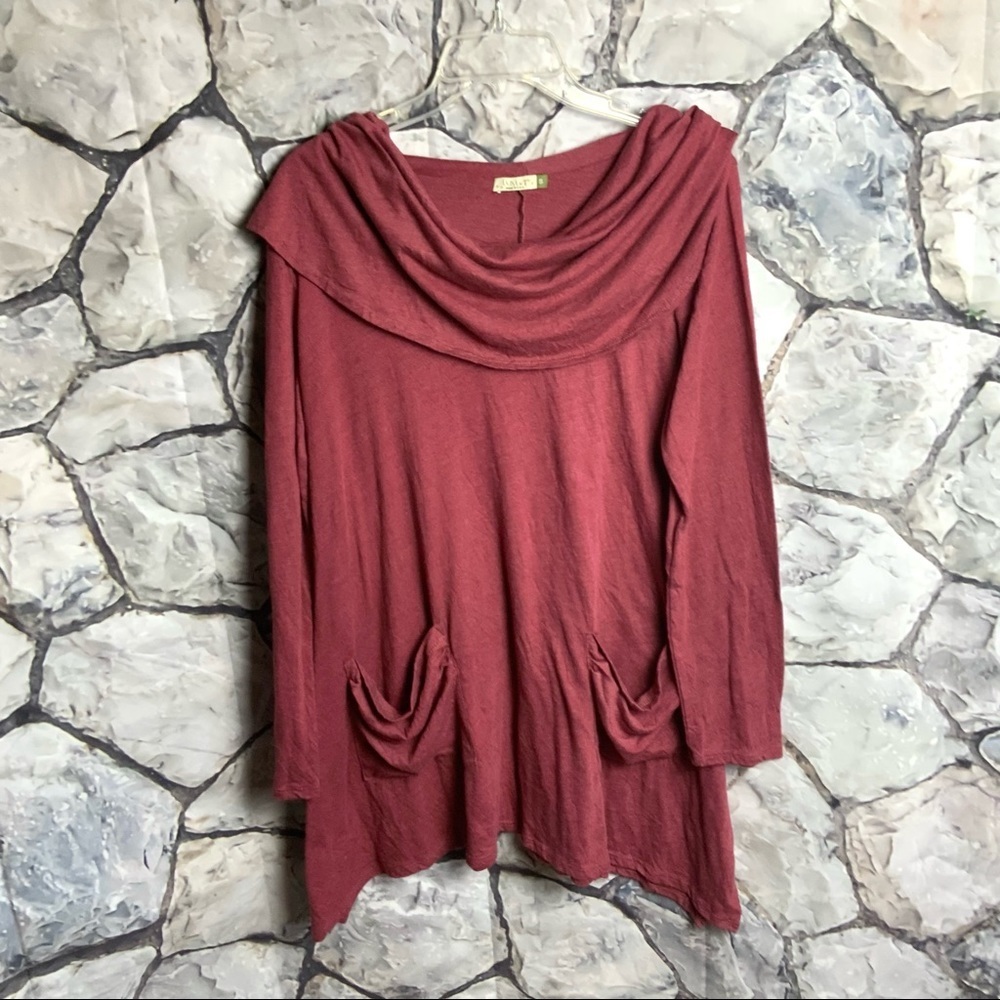 Chalet Burgundy Top w Cowl Cape Neck Wm S